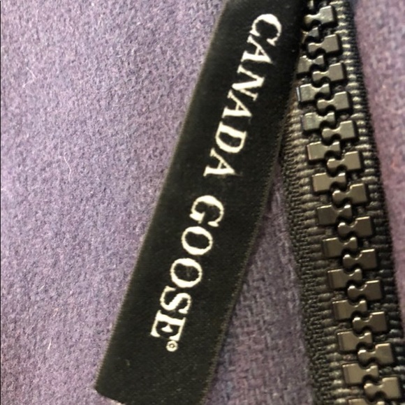 Canada Goose (Limited Edition) - Picture 4 of 9